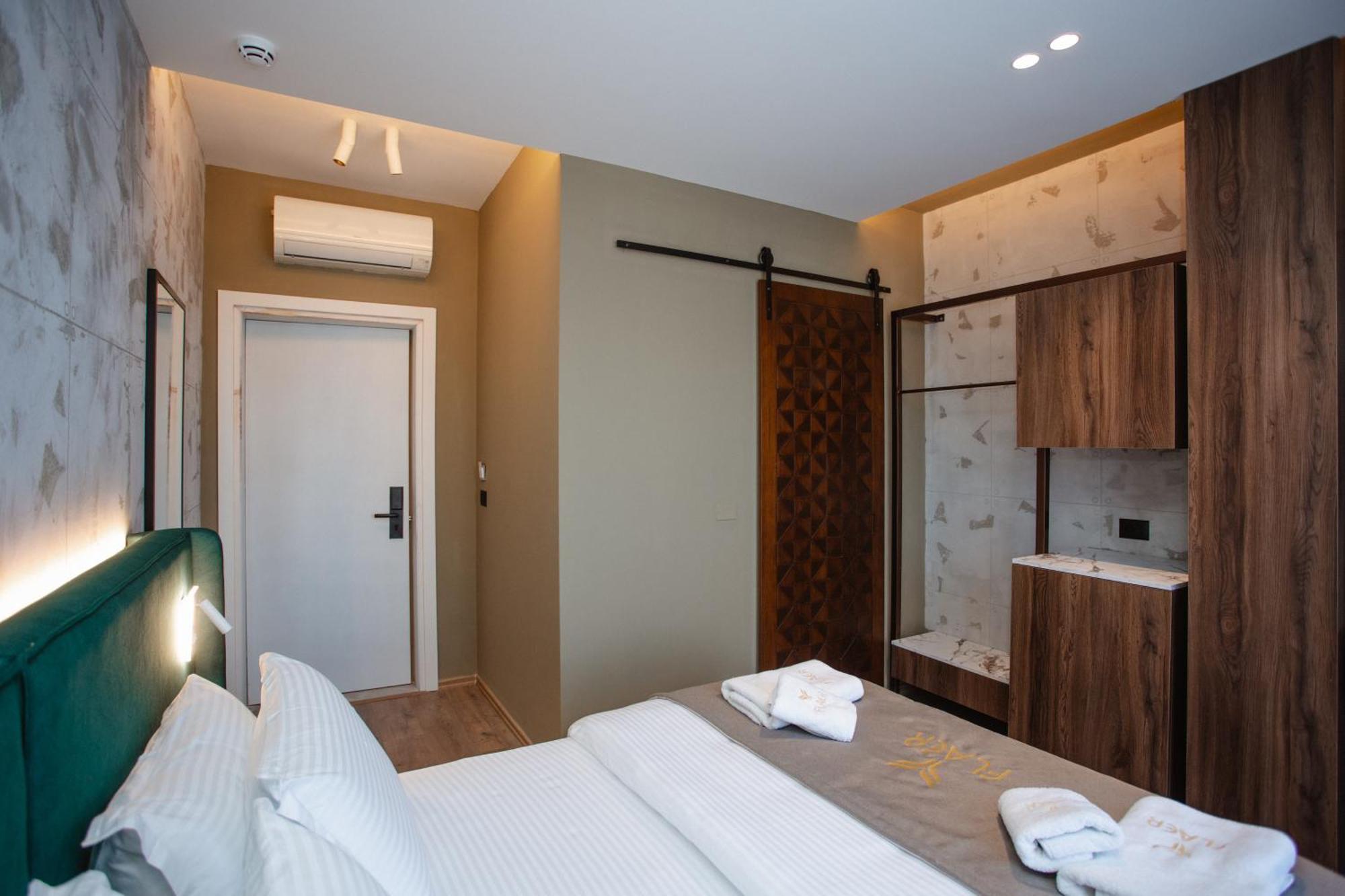 Hotel Flaer
